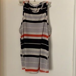 Open back/tie back lululemon striped tank top